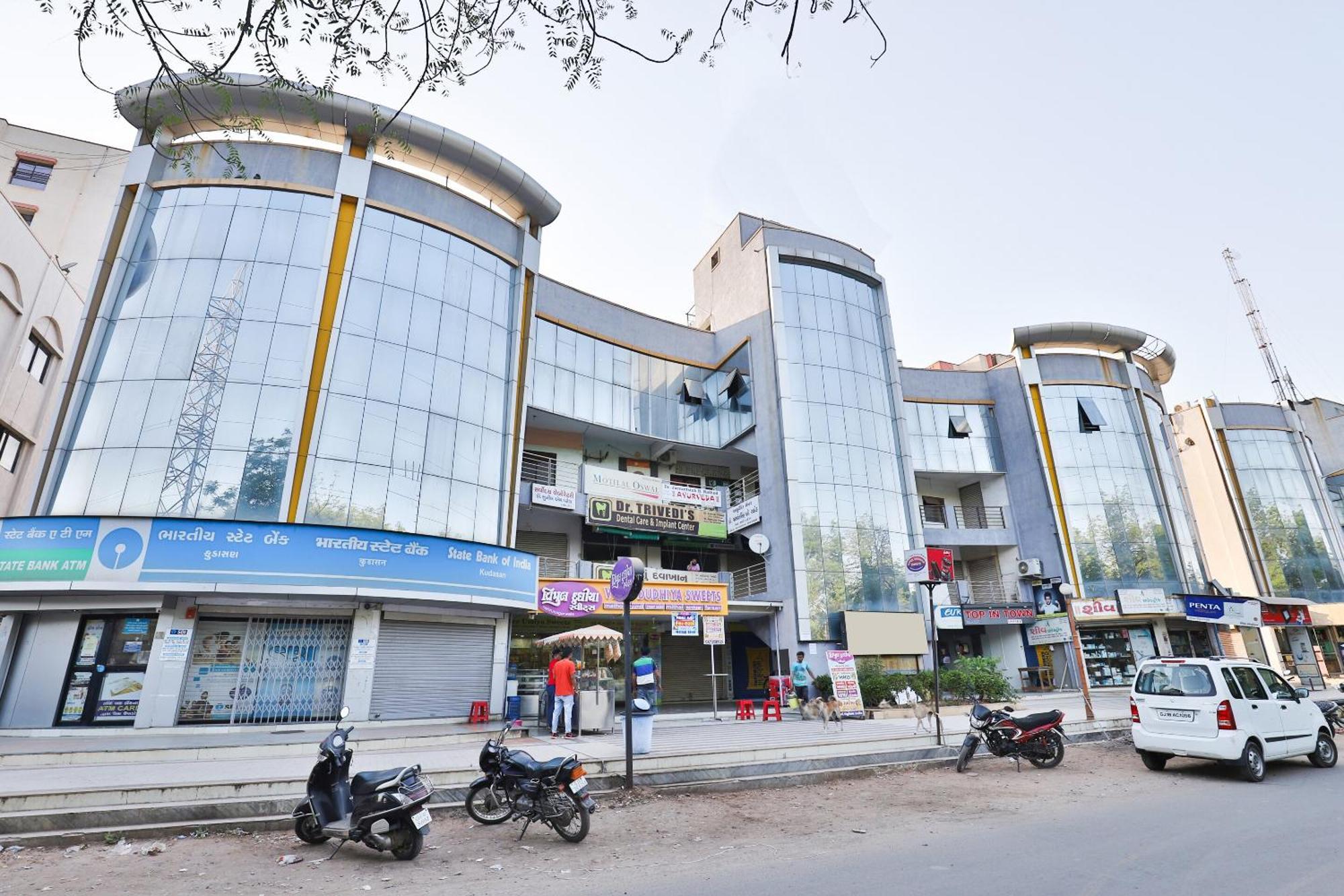 Hotel Ashooka Inn Gandhinagar Exterior foto